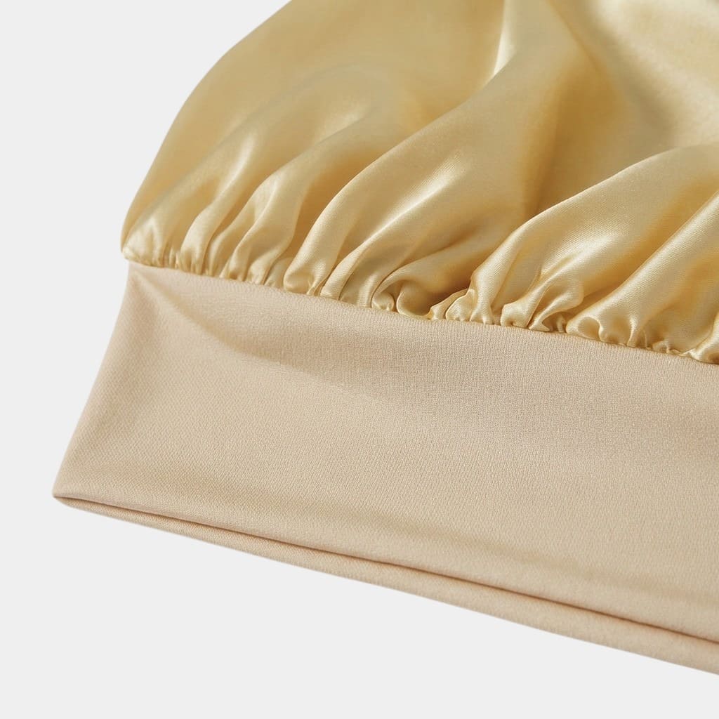Bonnet de nuit en soie doré avec nœud