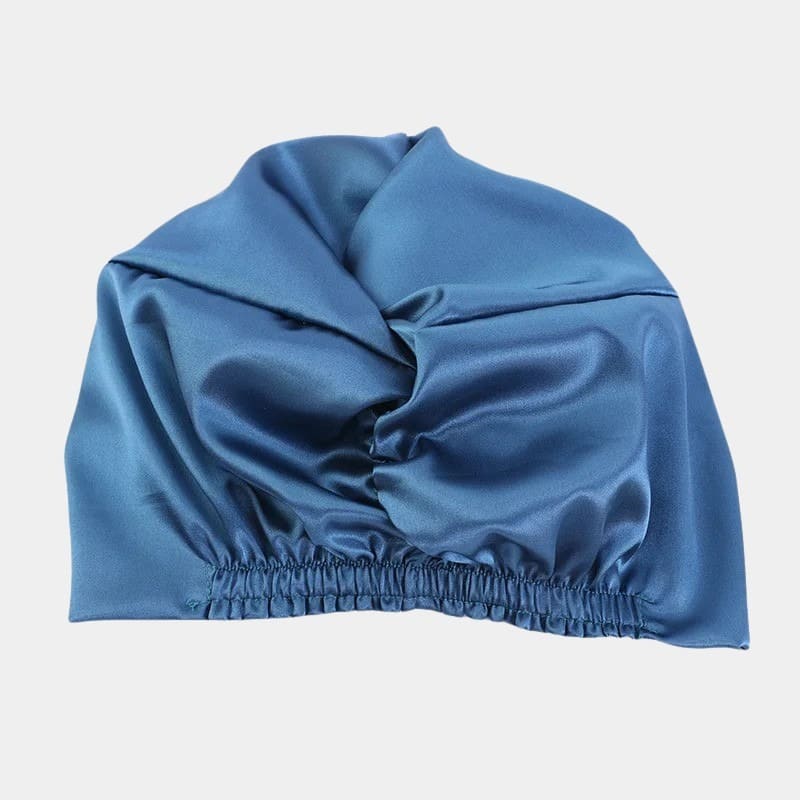 Turban en satin bleu acier